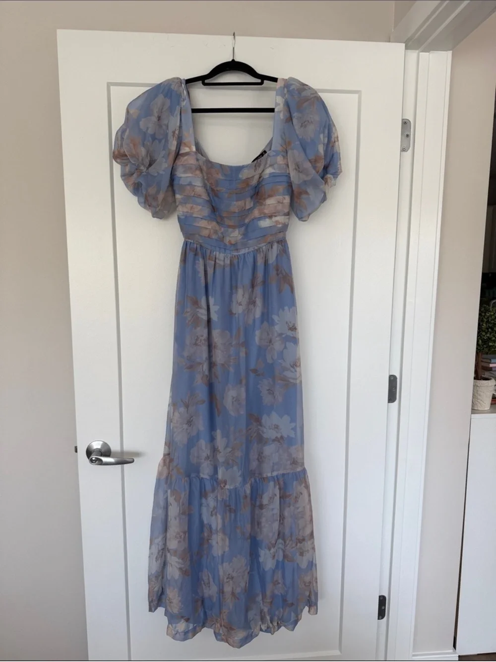 Abercrombie Emerson Drama Bow-back Maxi Dress